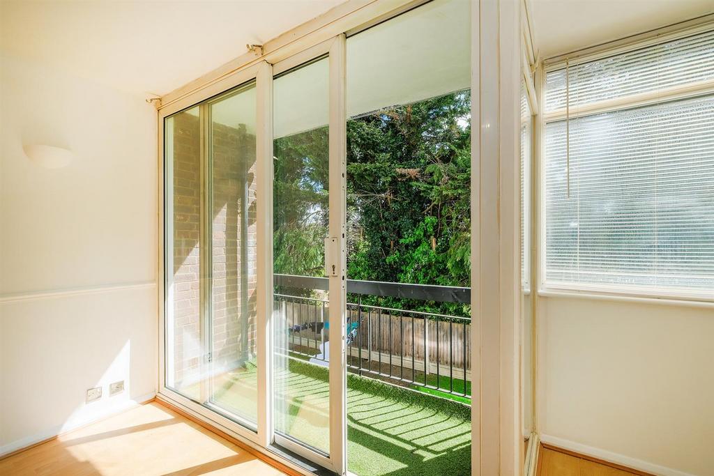 3 River Court, Wanstead-20 web.jpg