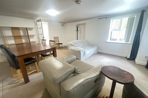 2 bedroom flat to rent, Stanton Avenue, Manchester M20