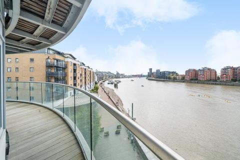 2 bedroom flat for sale, Bridges Court Road, Battersea, London, SW11