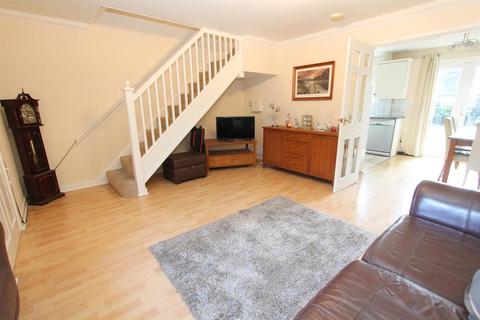 9 Amberwood Close, Wallington, SM6 8QH