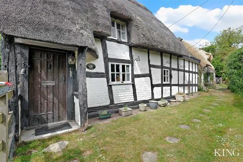 2 bedroom cottage for sale, The Ridgeway, Astwood Bank, Redditch