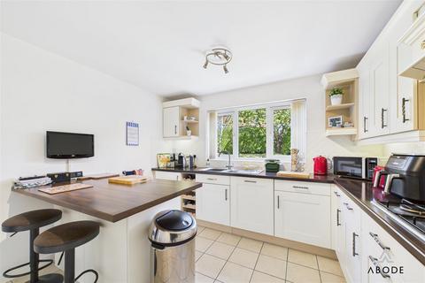 4 bedroom detached house for sale, Betony Road, Burton-On-Trent DE15