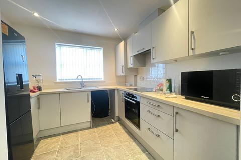 3 bedroom ground floor flat to rent, Hindsford Bridge Mews, Atherton M46