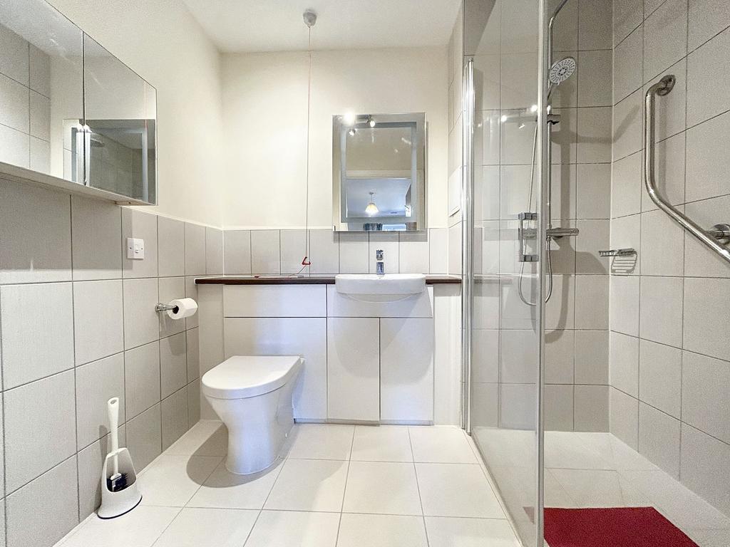 Ensuite