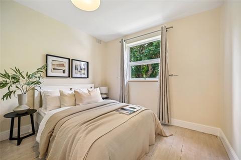 undefined, Westville Road, London, W12