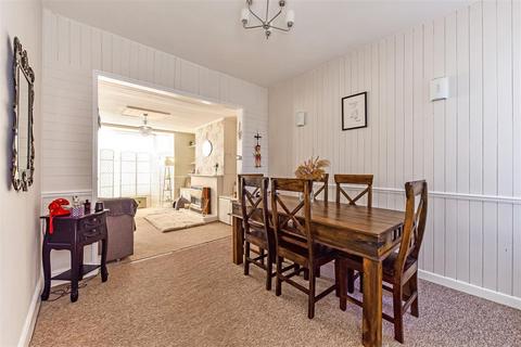 3 bedroom maisonette for sale, Oriel Road, Portsmouth