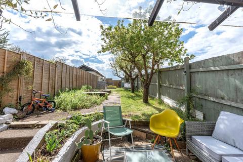 75 Barrow Hill Crescent, Bristol, BS11 9RD