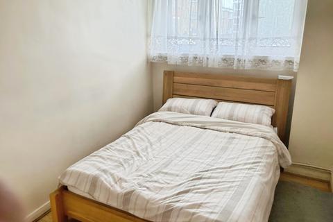 1 bedroom flat to rent, Mona Road, London SE15