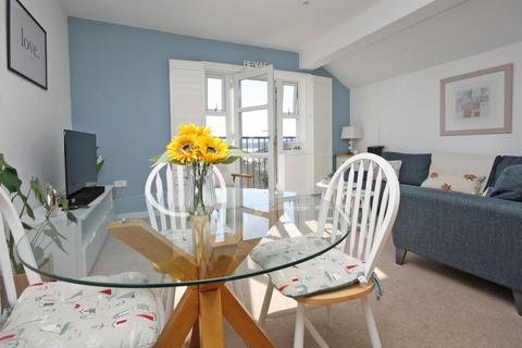 2 bedroom apartment for sale, Amlwch Road, Benllech, Tyn-y-Gongl, Isle of Anglesey, LL74