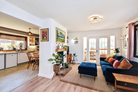 43 Rosabelle Road, Roslin, EH25 9PB