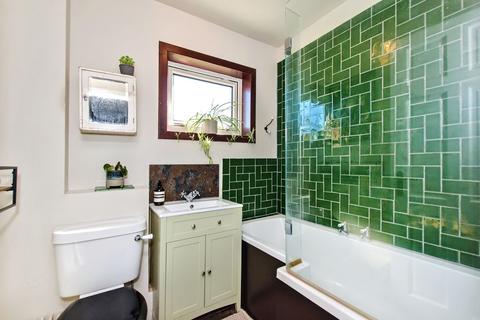 43 Rosabelle Road, Roslin, EH25 9PB