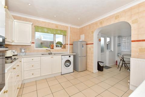 2 bedroom detached bungalow for sale, The Ridgeway, Broadstairs CT10