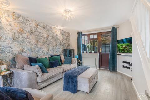 337 Danbury Crescent, South Ockendon, RM15 5XD