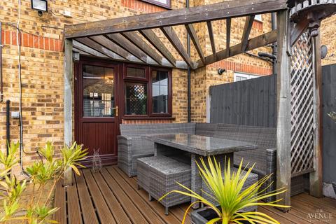 337 Danbury Crescent, South Ockendon, RM15 5XD