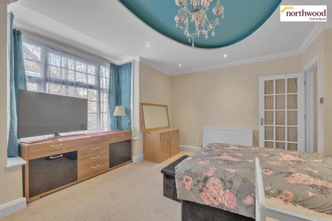 undefined, Bendysh Road, Bushey, WD23