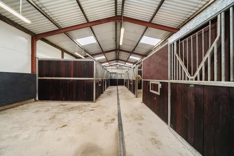3 bedroom barn conversion for sale, Llandeilo SA19