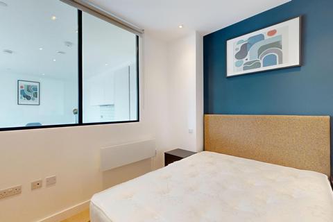 1 bedroom flat to rent, Great West Road