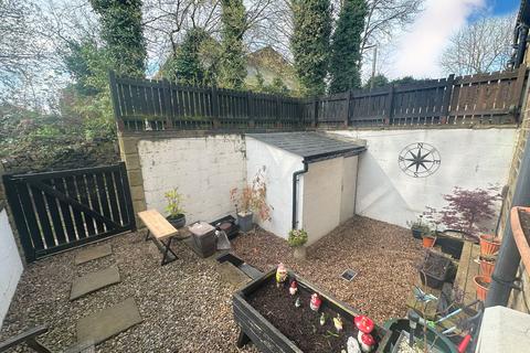 2 bedroom terraced house for sale, Crossley Terrace South, Halifax HX3