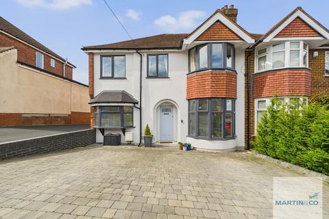 20 Douglas Road, Sutton Coldfield, B72 1NG