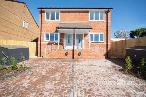 2 bedroom semi-detached house for sale, Churchill Gardens, Poole
