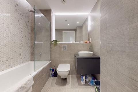 1 bedroom flat to rent, New Horizons Court