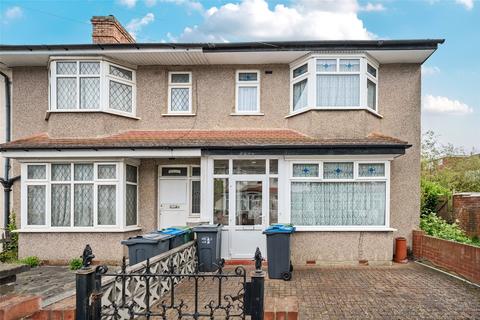 3 bedroom end of terrace house for sale, Mortimer Road, Mitcham CR4