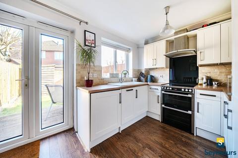 30 Devoil Close, Guildford, GU4 7FG