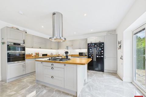 4 bedroom detached house for sale, Stroud Road, Gloucester GL4