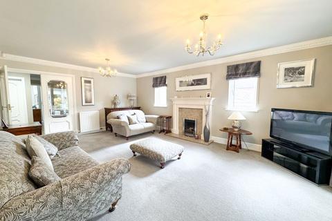 4 Camargue Avenue, Waltham, Grimsby, DN37 0PA