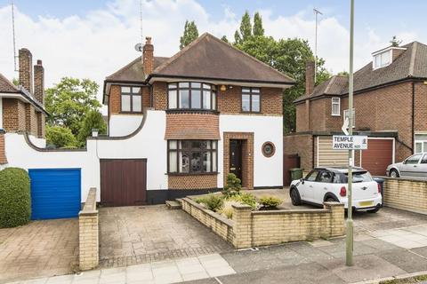 48 Temple Avenue, London, N20 9EH