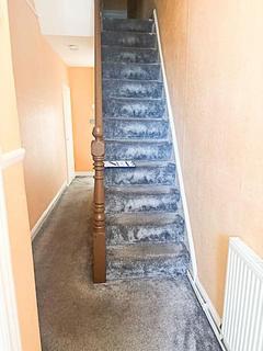 4 bedroom house to rent, Gibbons Road, Bedford