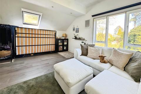 Studio for sale, Seymour Court, Crowthorne, Berkshire