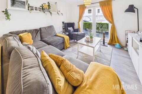 2 bedroom apartment for sale, Rhodri Morgan Way, Canton, Cardiff, CF11 8GB