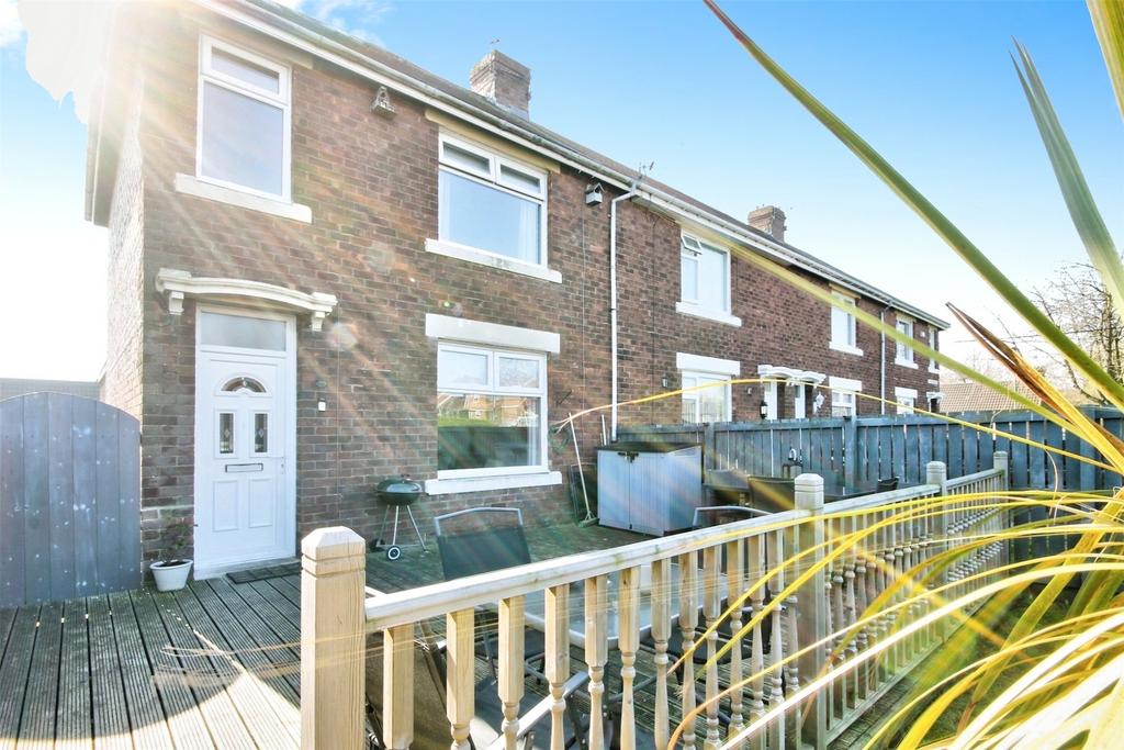 Pelaw Square