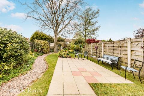 3 bedroom semi-detached house for sale, Brocklehurst Way, Macclesfield SK10