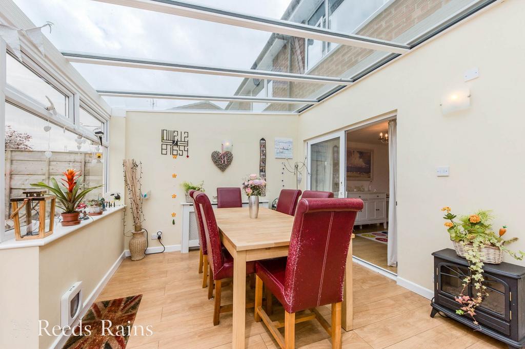 Dining Conservatory