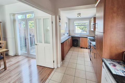 3 bedroom semi-detached house for sale, Reddish Road, Stockport SK5