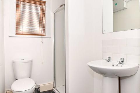 1 bedroom flat to rent, Hill Park Crescent, Devon PL4