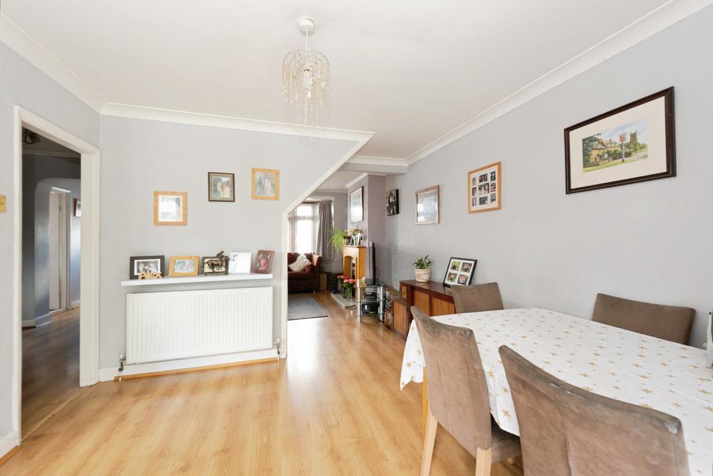 Living/Dining Room