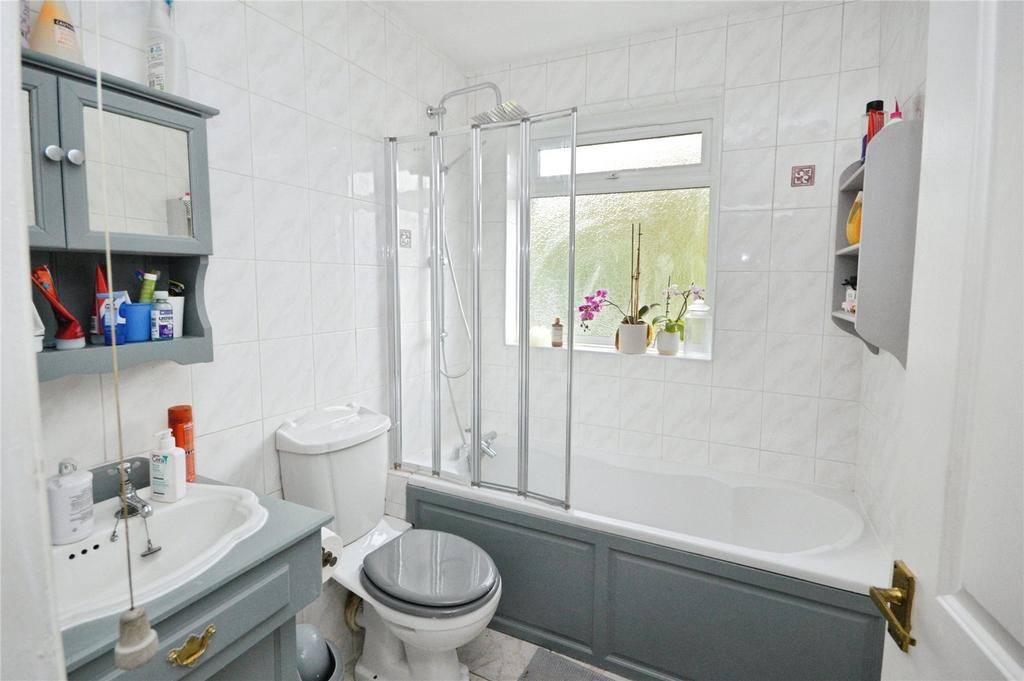 Bathroom W/C