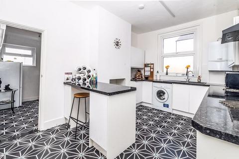 3 bedroom end of terrace house for sale, Prince Albert Road, Southsea