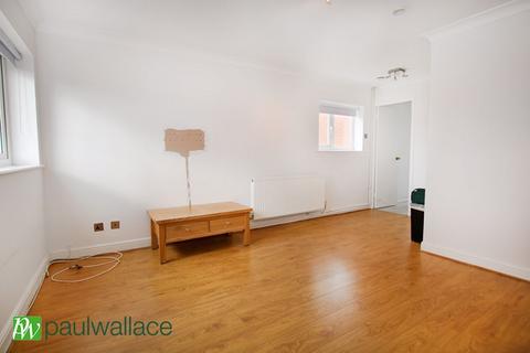 1 bedroom flat for sale, Beeston Drive, West Cheshunt