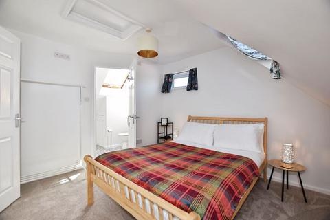 undefined, Netherhampton Road, Salisbury                                *VIDEO TOUR*