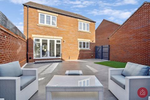 4 bedroom detached house for sale, Dacey Drive, Bicester OX25