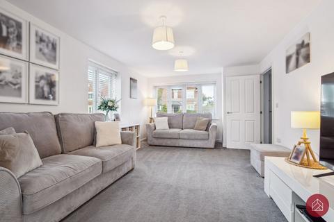 24 Dacey Drive, Upper Heyford, Bicester, OX25 5AA
