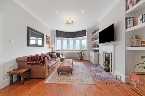 4 bedroom end of terrace house for sale, Bramston Road, NW10