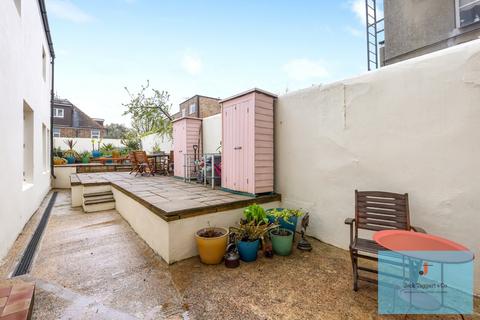 3 bedroom apartment for sale, Vernon Terrace, Brighton, BN1