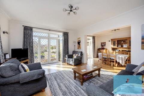 5 bedroom detached house for sale, Hove Park Way, Hove, BN3