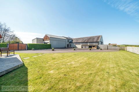 7 bedroom farm house for sale, High Gate Drive, Thornham, Royton, Oldham, OL2