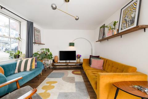 2 bedroom flat for sale, Pooles Wharf, Hotwells